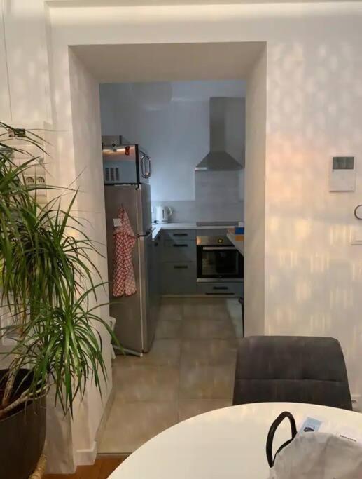 Appartement Calme Centre-Ville. Dieppe Exterior foto